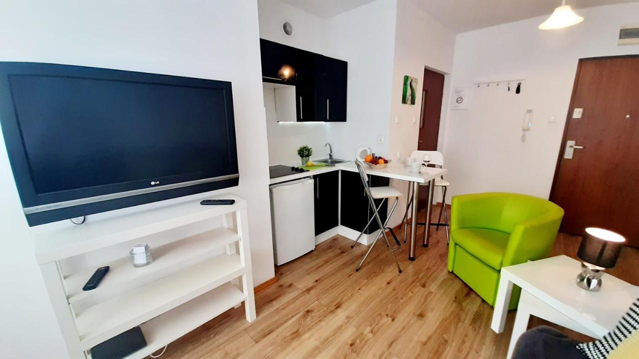 Apartament Z Balkonem I Bezplatnym Parkingiem Gdańsk Buitenkant foto