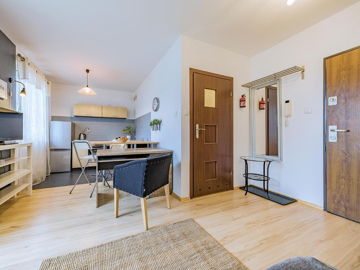Apartament Z Balkonem I Bezplatnym Parkingiem Gdańsk Buitenkant foto