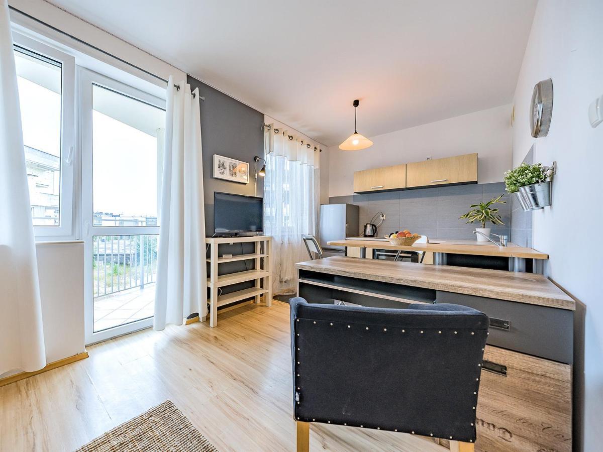 Apartament Z Balkonem I Bezplatnym Parkingiem Gdańsk Buitenkant foto