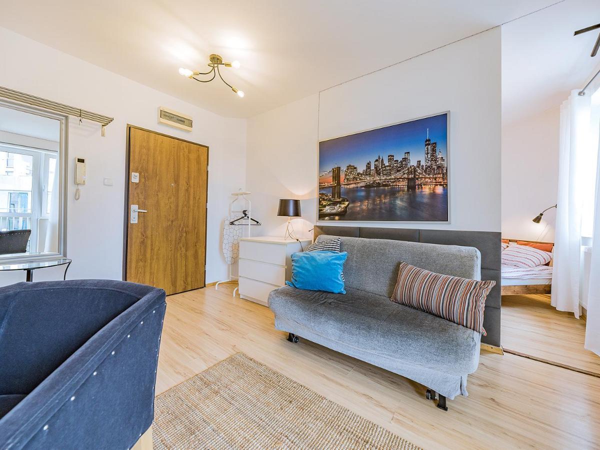 Apartament Z Balkonem I Bezplatnym Parkingiem Gdańsk Buitenkant foto